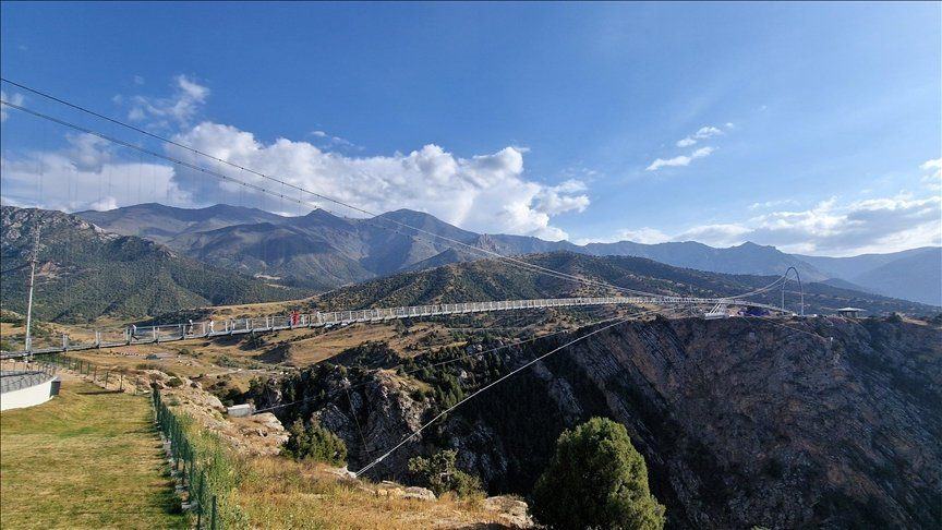 Zaamin Milli Parkı Yürüyüş Köprüsü, Özbekistan
