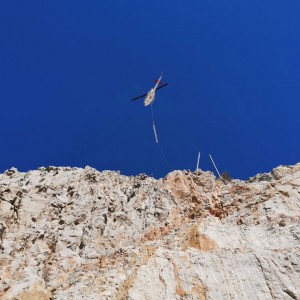 Oman Khasab, 5000kJ Rockfall Barriers Installation with Helicopter